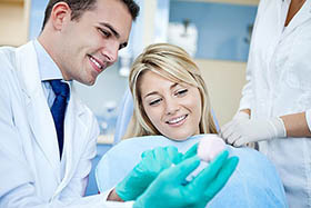 Questions to Ask at Your Free Dental Implants Consultation